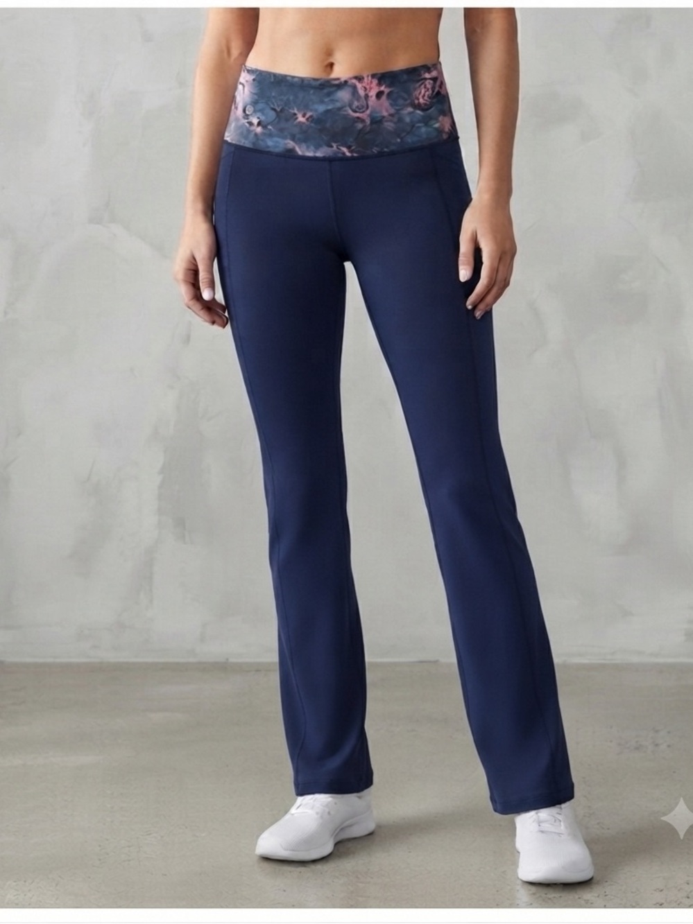 Lululemon Straight Leg Yoga Pants